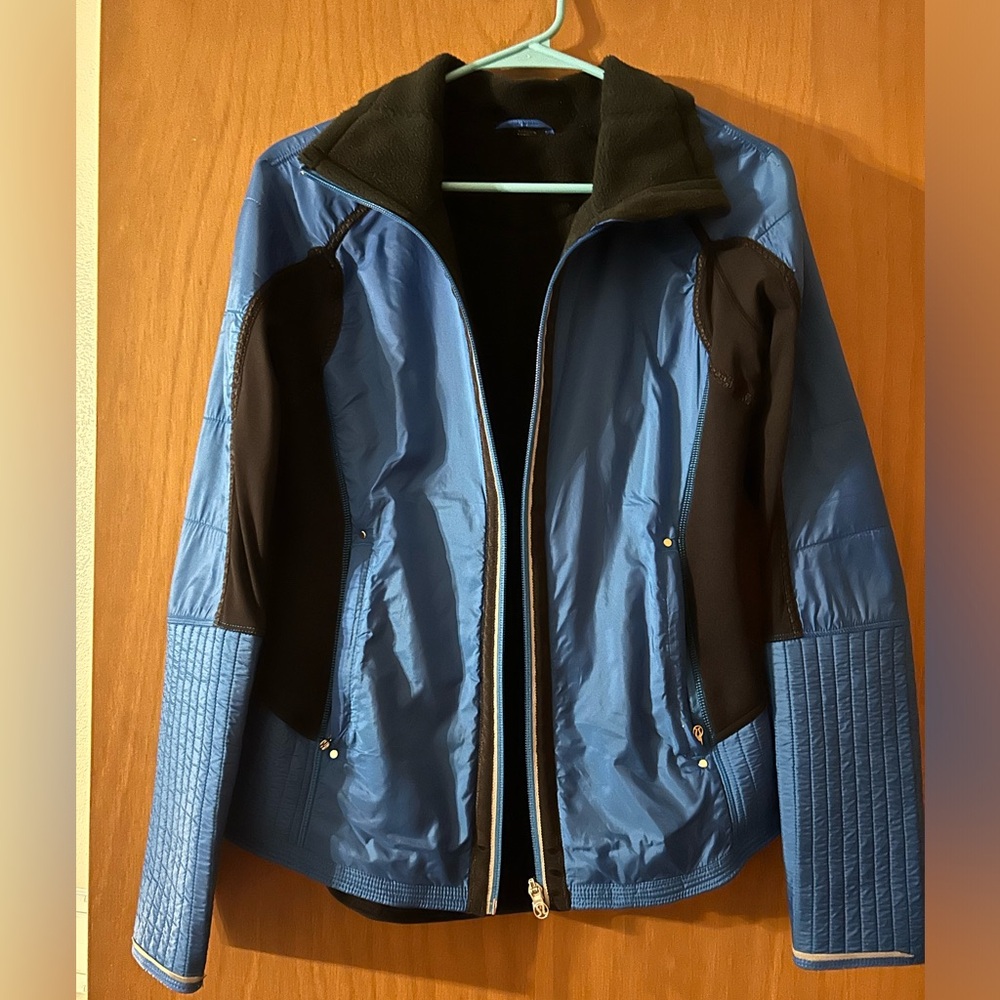 GUC Lululemon Jacket, Size 6